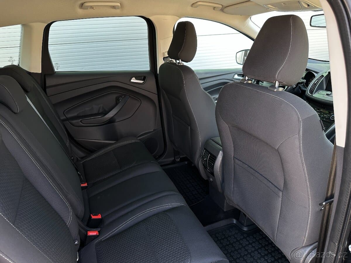 2017 Ford KUGA - 17