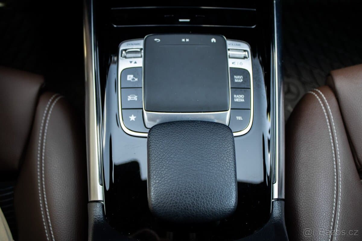 2020 Mercedes-Benz OSTATNÍ - 17
