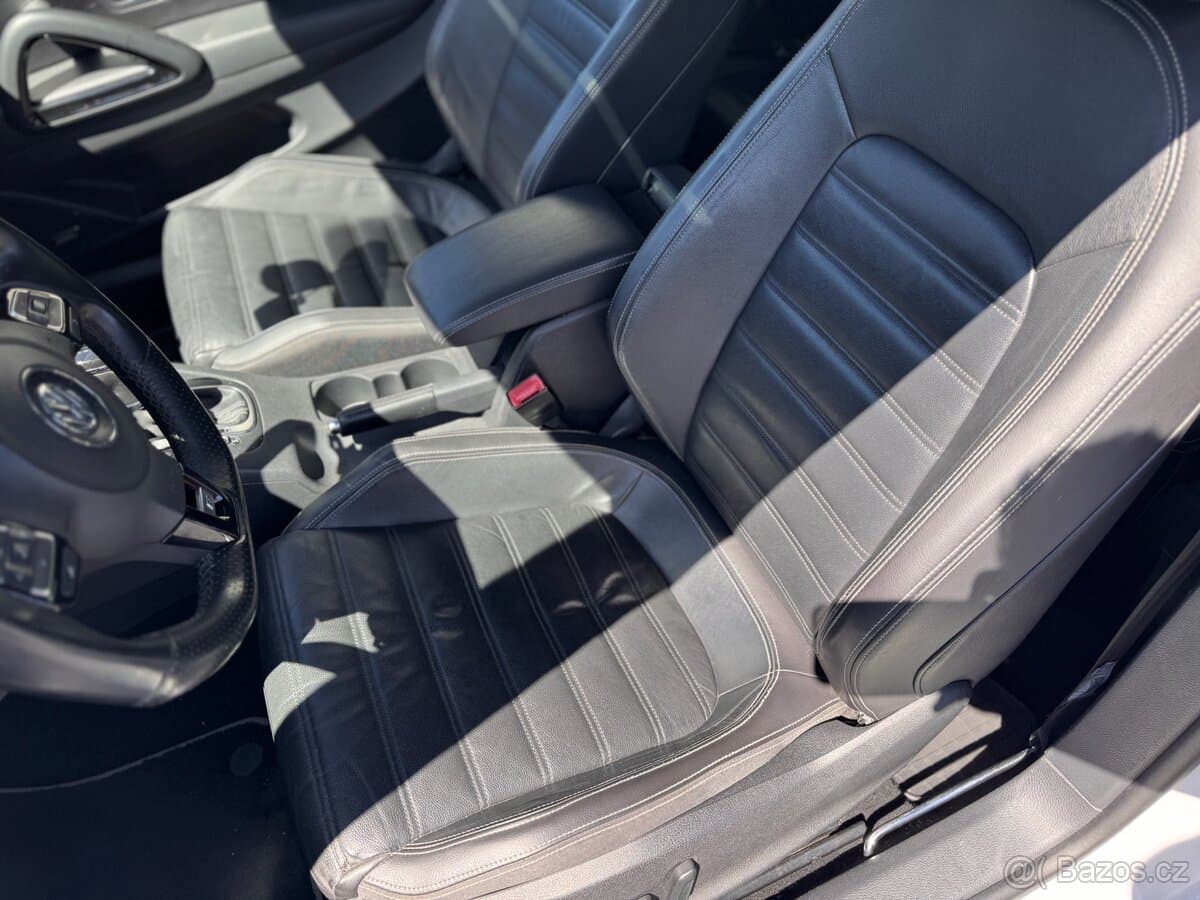 2011 Volkswagen CC - 17