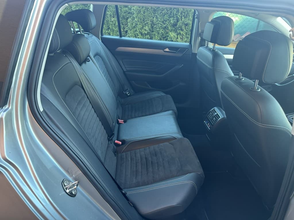 2021 Volkswagen PASSAT - 17