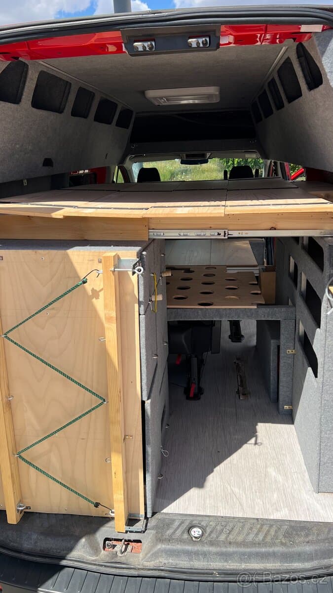 2014 Ford TRANSIT - 17