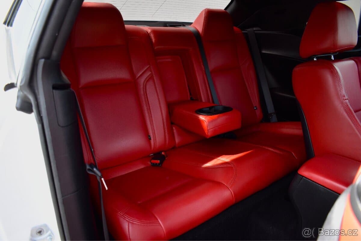 2020 Dodge CHALLENGER - 17