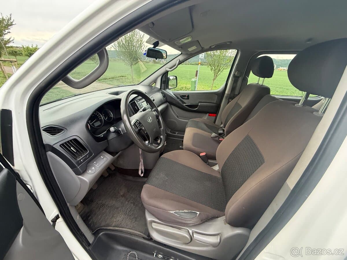 2018 Hyundai H-1 - 17