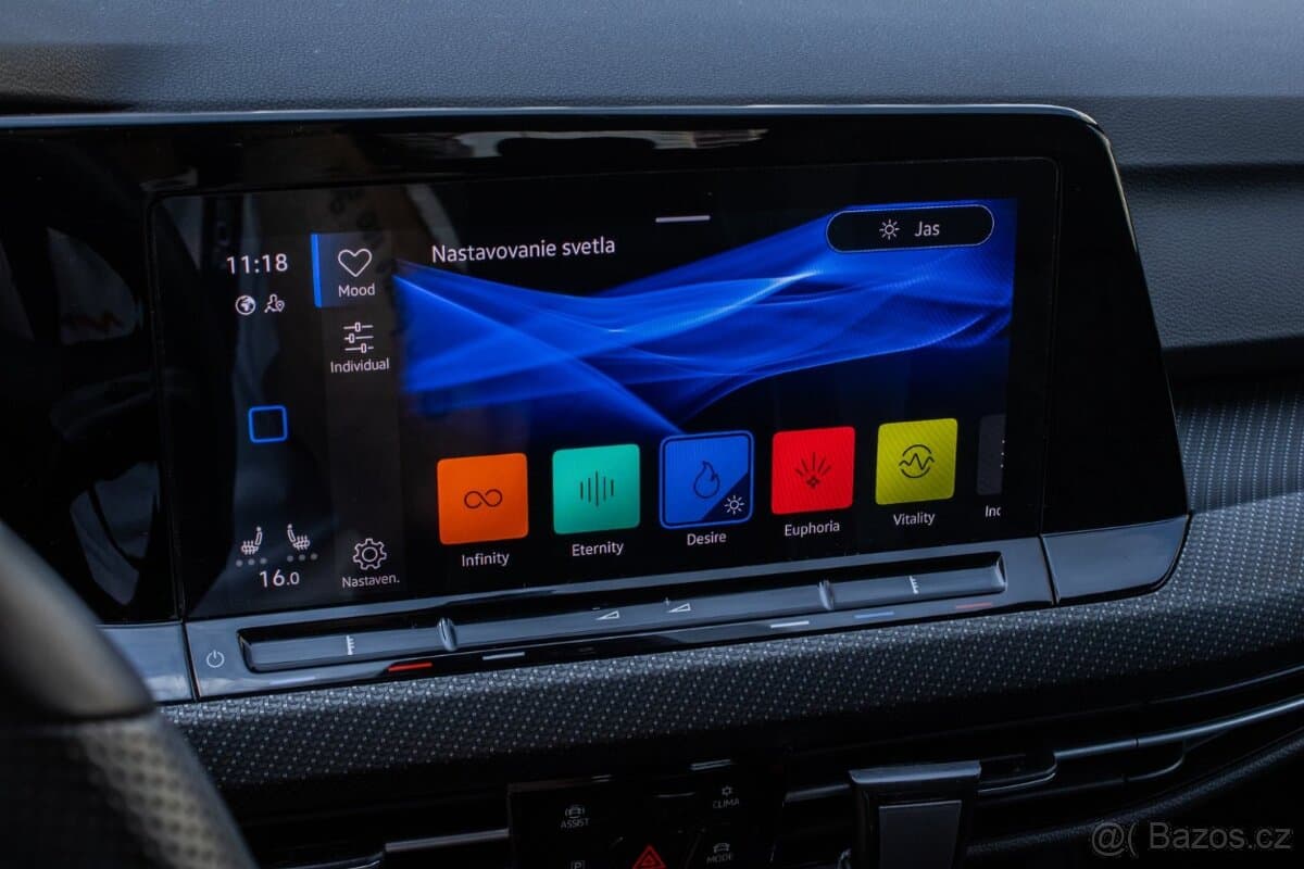 2024 Volkswagen GOLF - 17