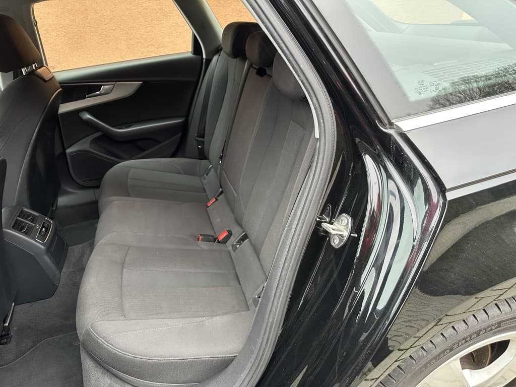 2016 Audi A4 - 17