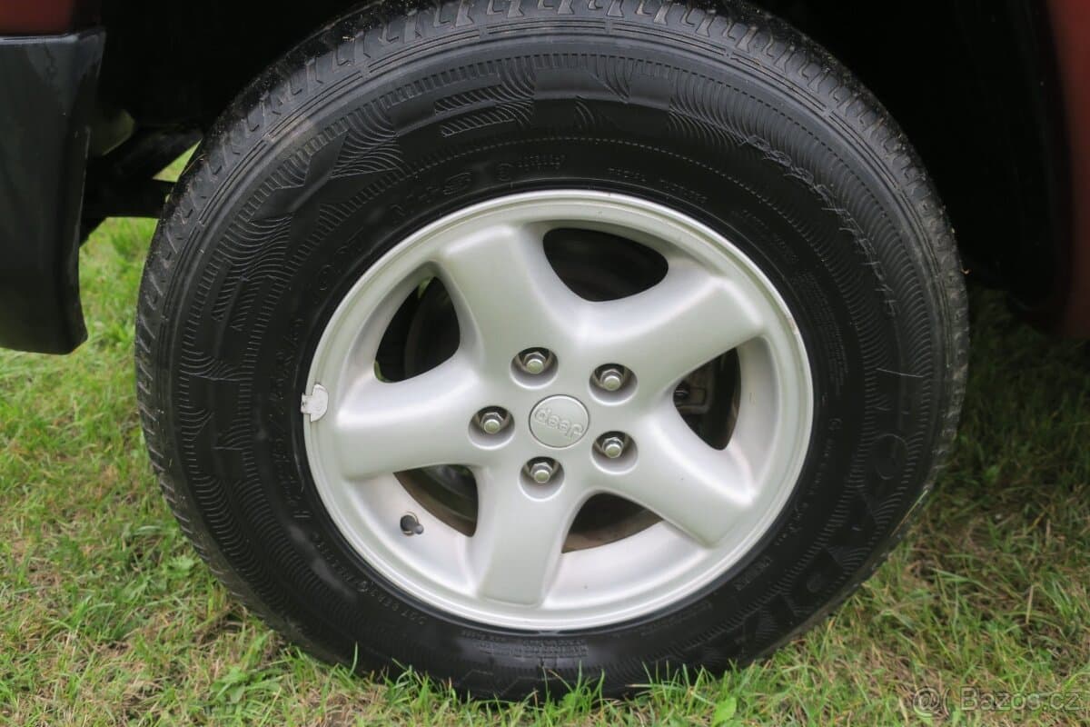 2001 Jeep CHEROKEE - 17