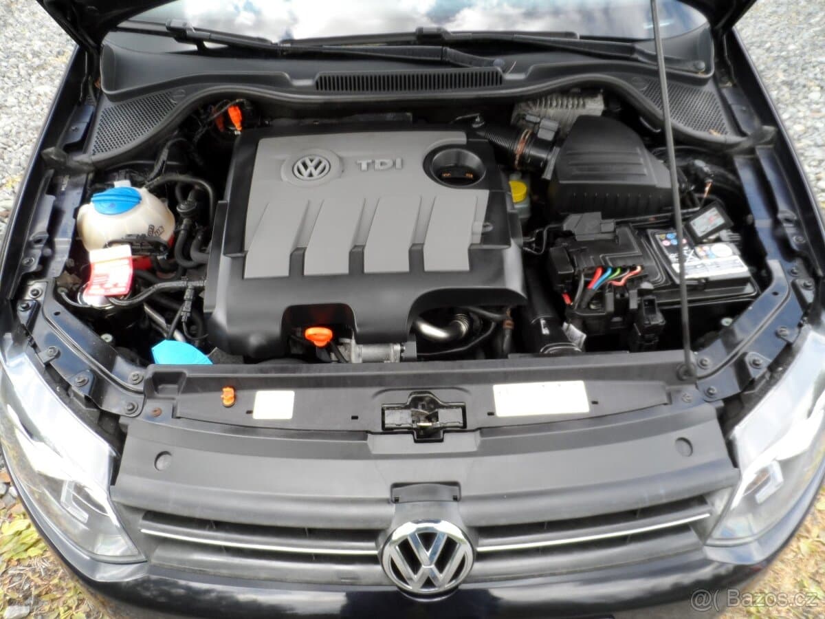 2012 Volkswagen POLO - 17