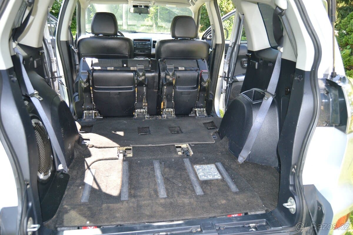 2013 Mitsubishi OUTLANDER - 17