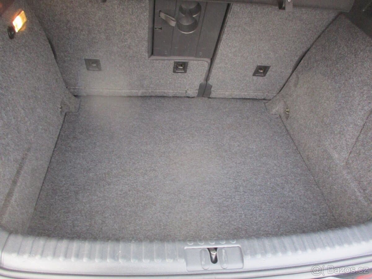 2009 Volkswagen TIGUAN - 17