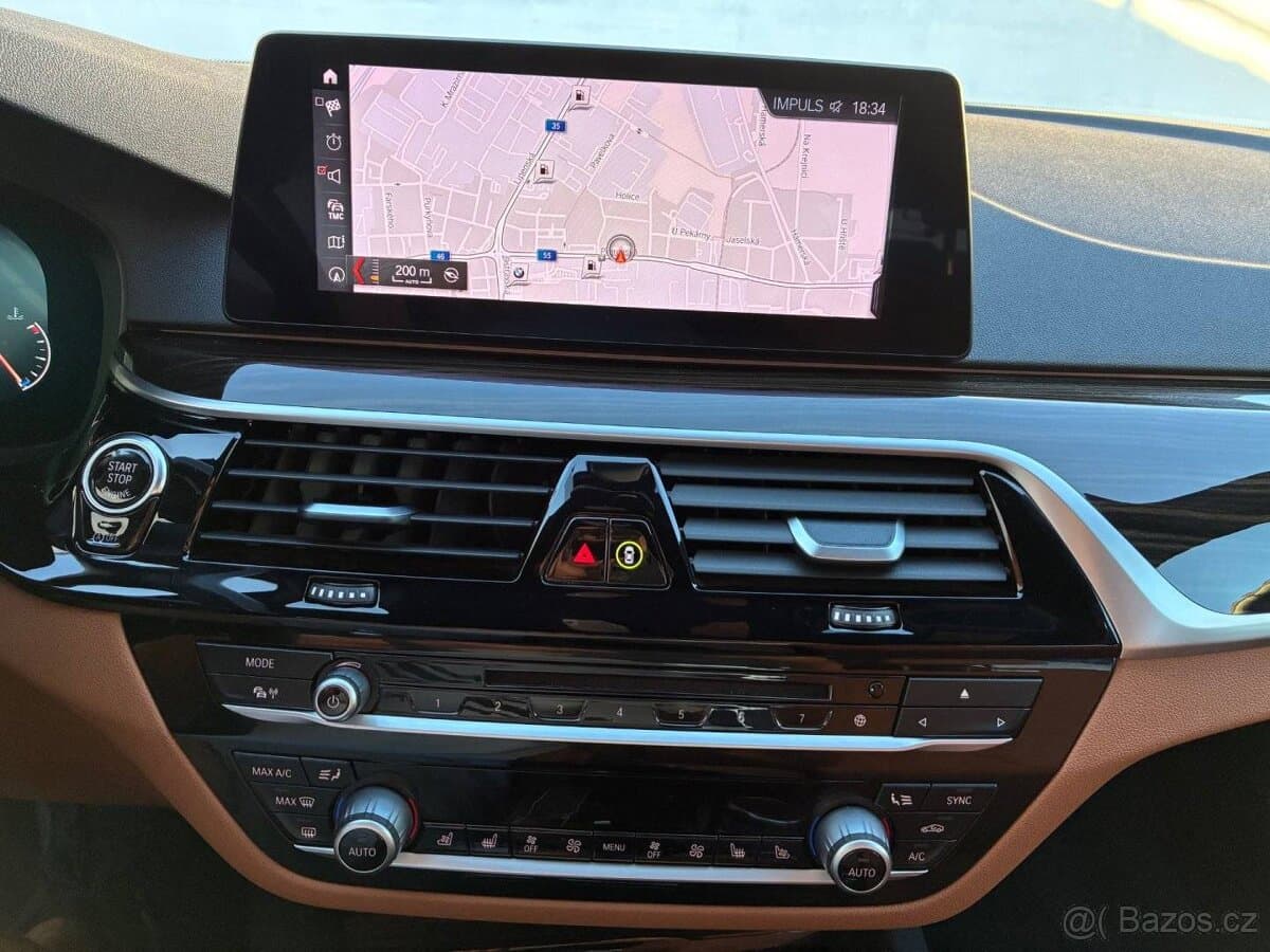 2018 BMW 5-SERIES - 17