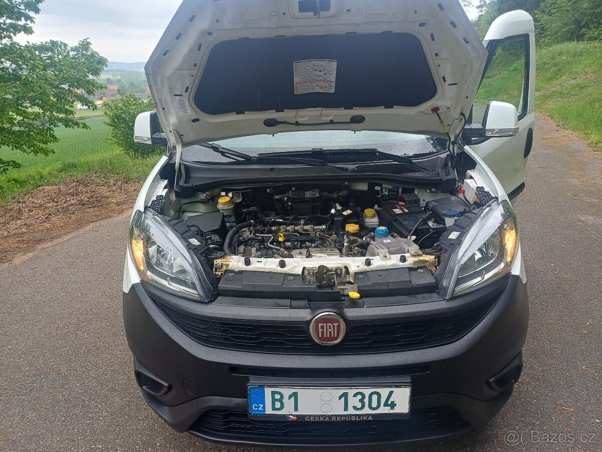 2021 Fiat DOBLO - 17