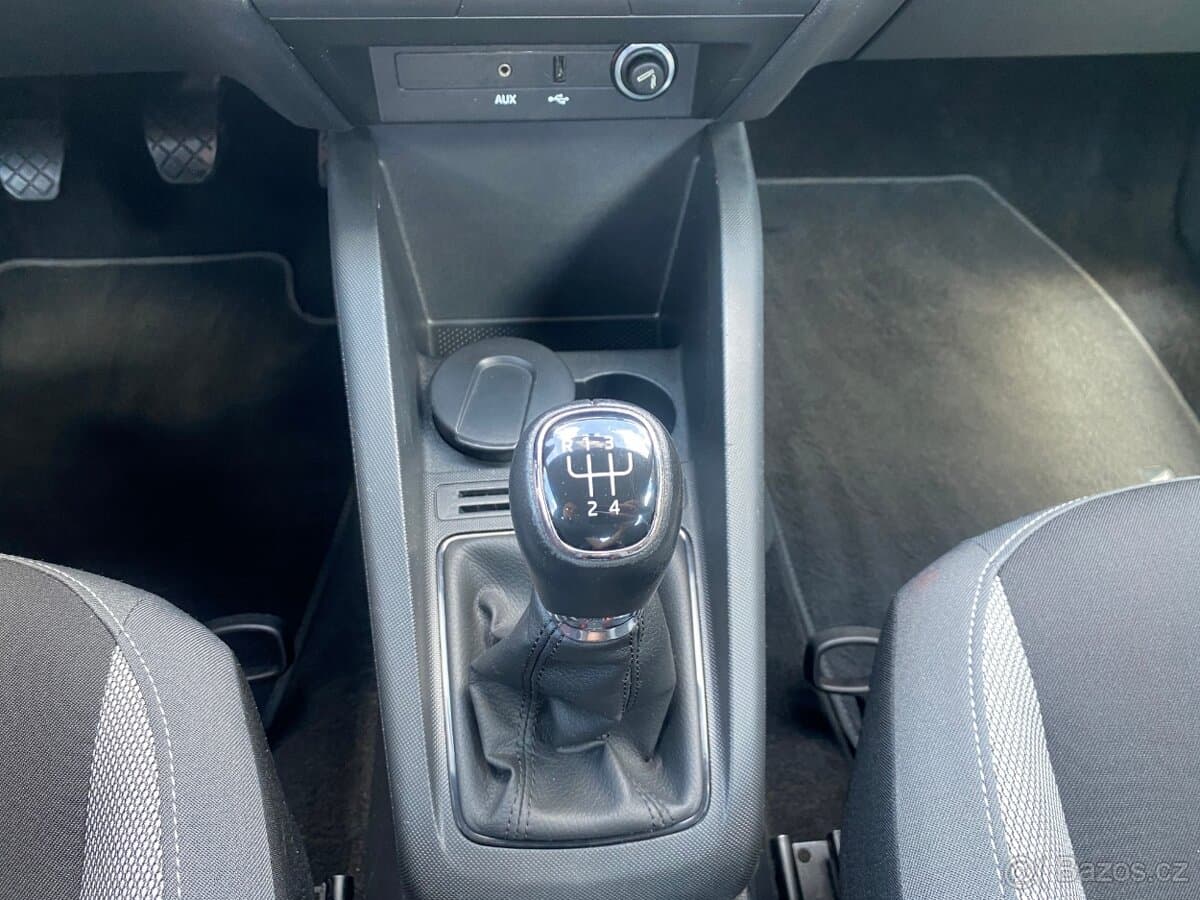 2015 Škoda FABIA - 17