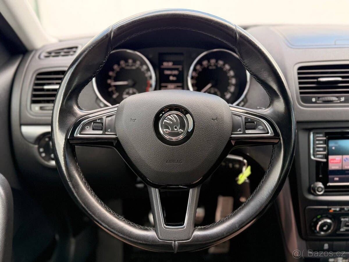 2015 Škoda YETI - 17