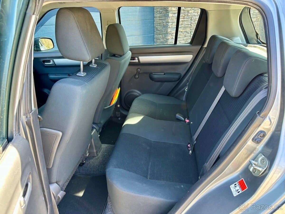 2009 Suzuki SWIFT - 17