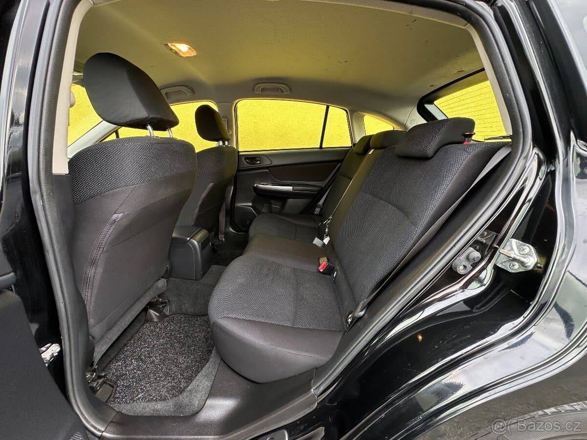 2016 Subaru IMPREZA - 17