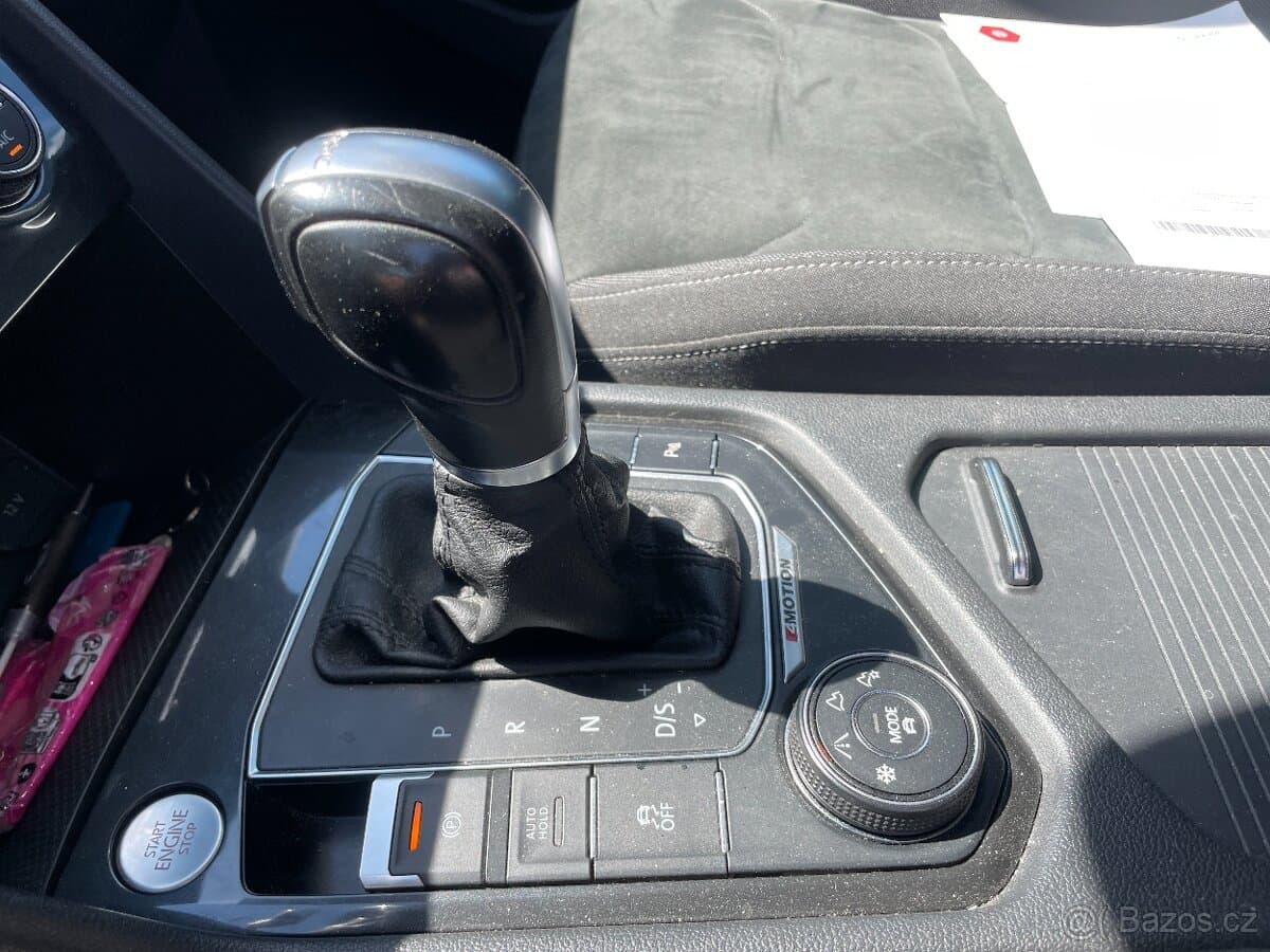 2016 Volkswagen TIGUAN - 17