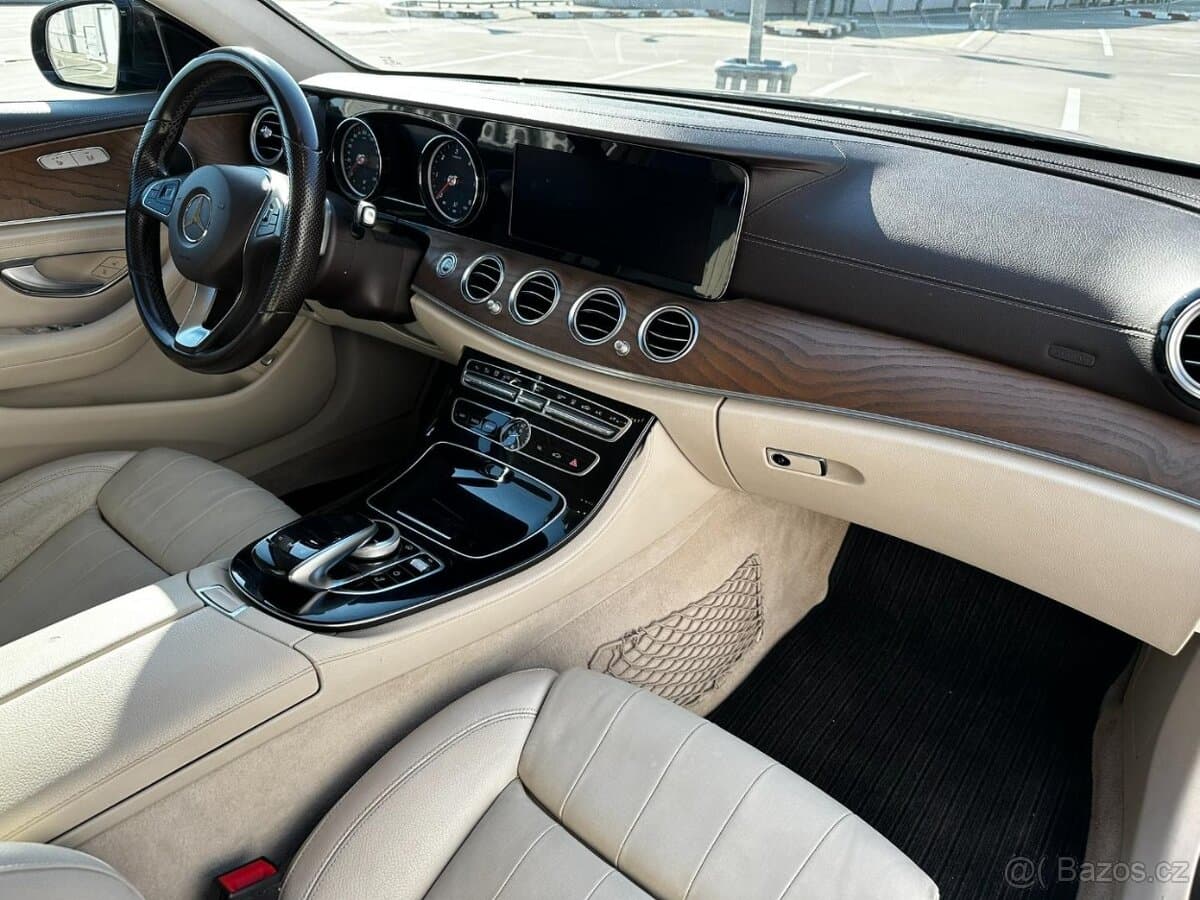 2018 Mercedes-Benz OSTATNÍ - 17