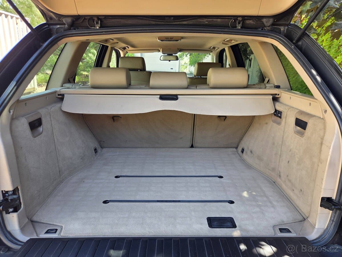 2004 BMW X5 - 17