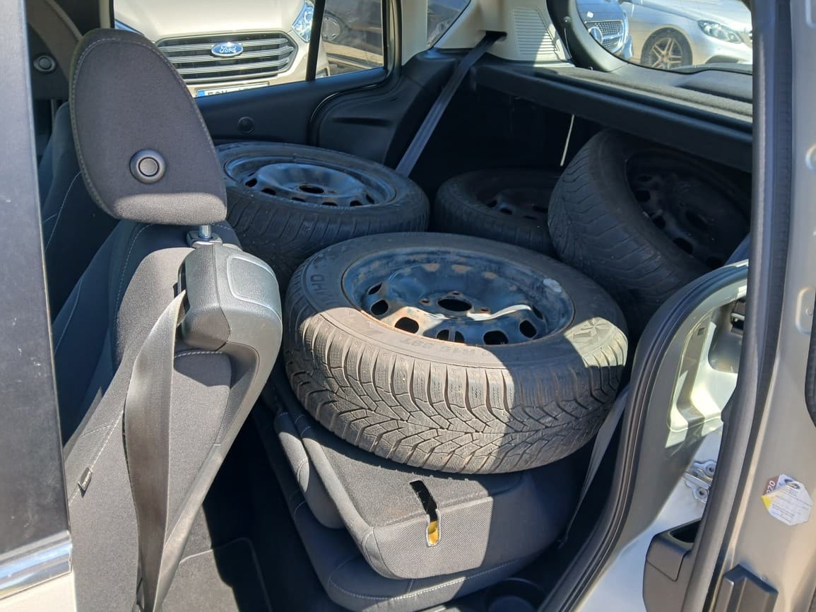 2012 Ford B-MAX - 17