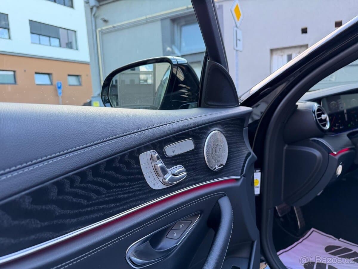 2021 Mercedes-Benz OSTATNÍ - 17