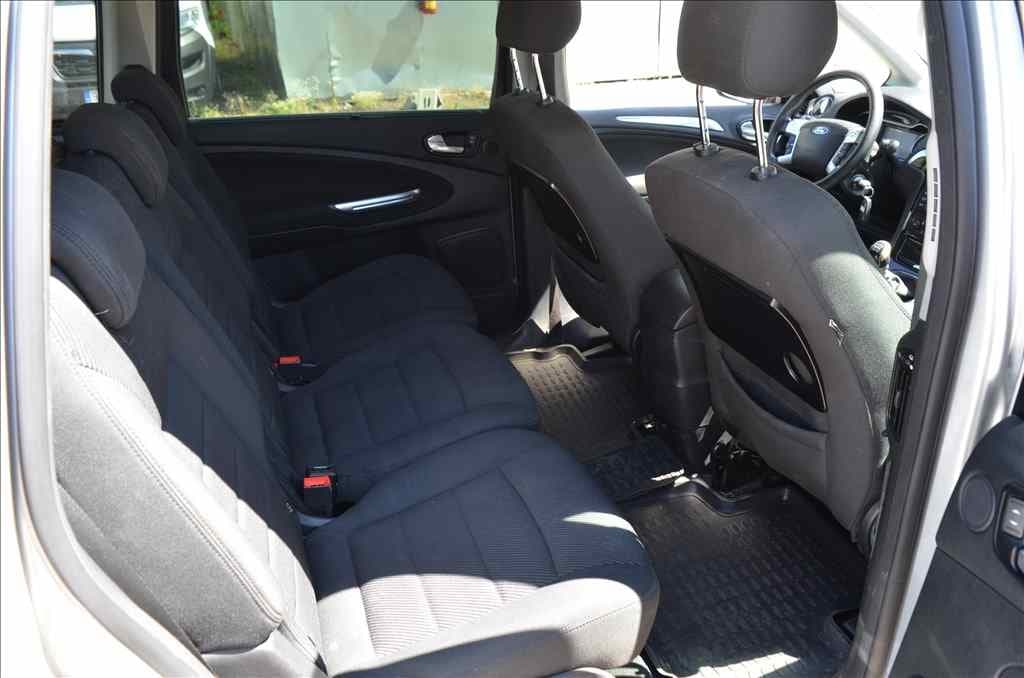 2011 Ford GALAXY - 17