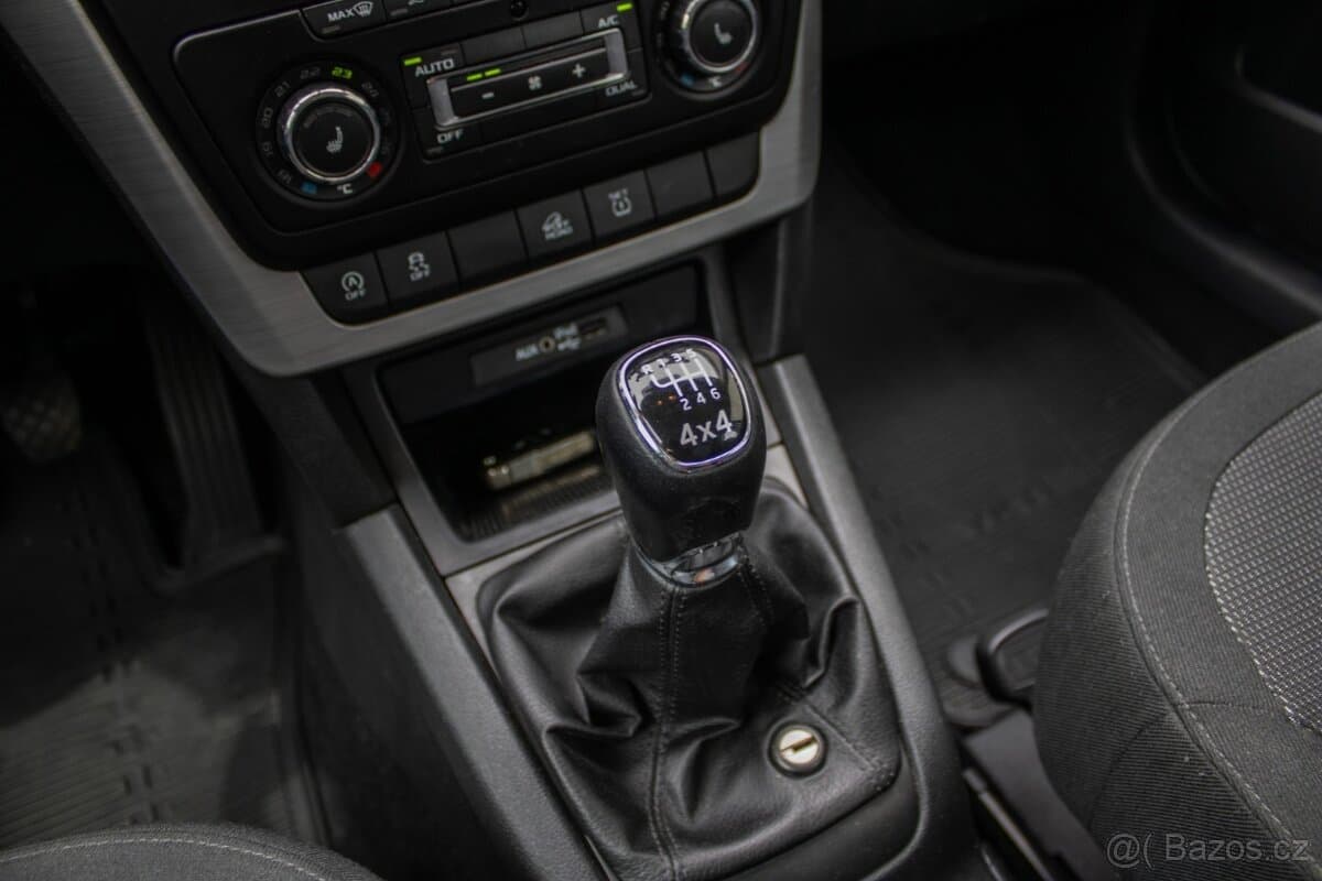 2016 Škoda YETI - 17