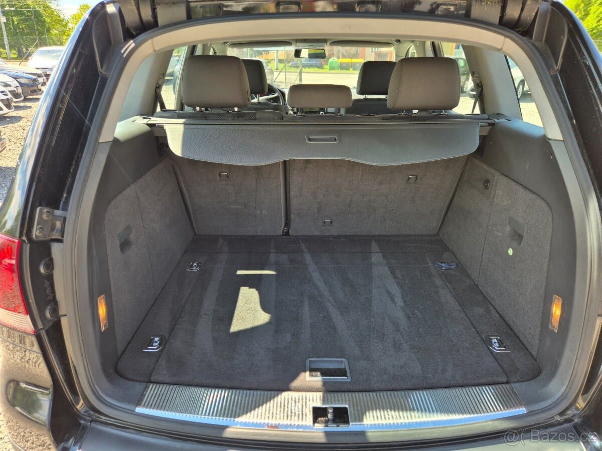 2009 Volkswagen TOUAREG - 17