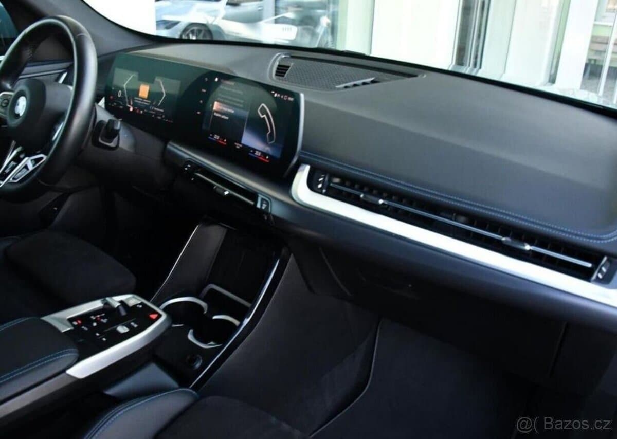 2023 BMW X1 - 17