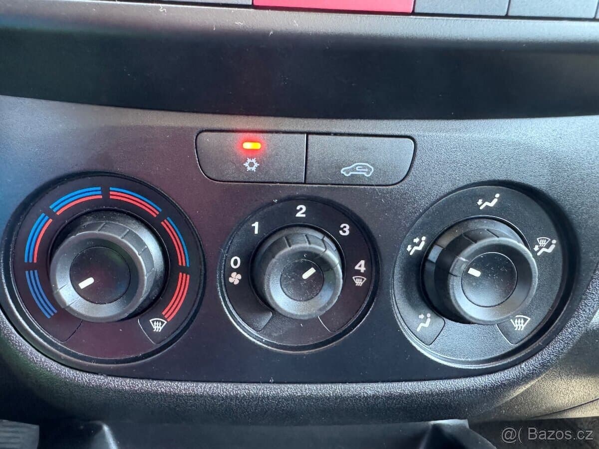 2012 Opel COMBO - 17