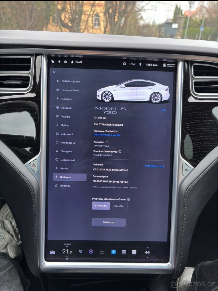 2017 Tesla MODEL S - 17