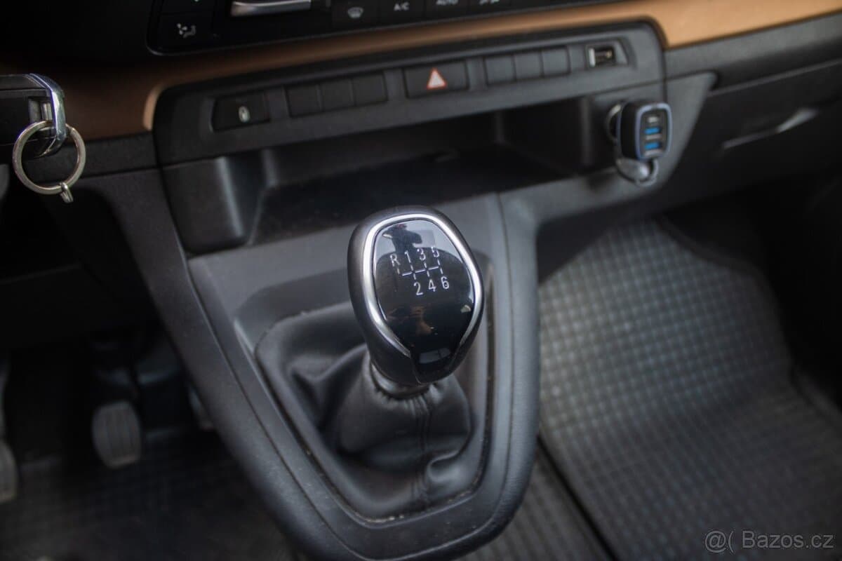2024 Toyota PROACE - 17