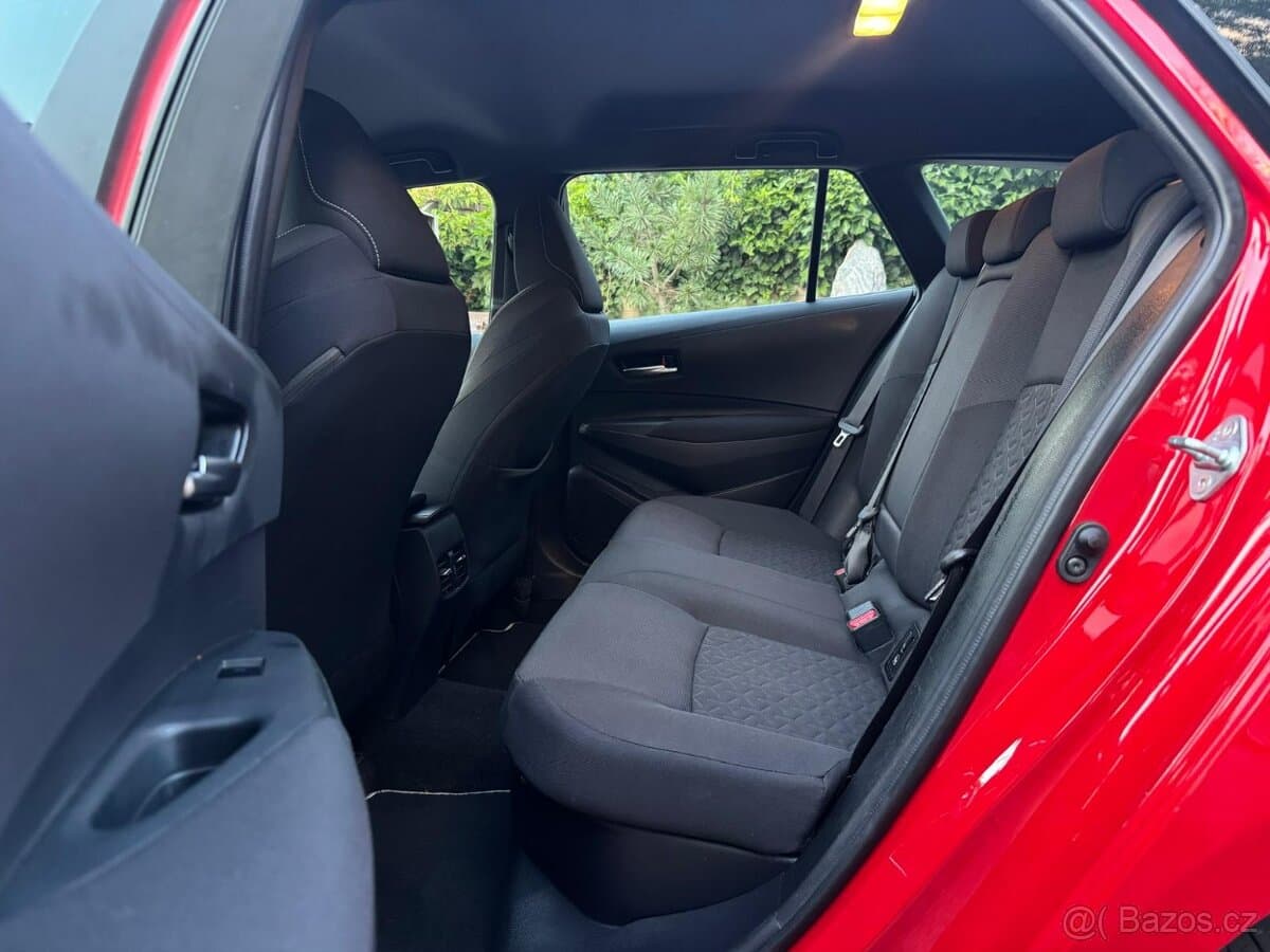 2022 Toyota COROLLA - 17