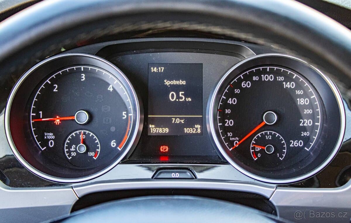 2016 Volkswagen TOURAN - 17