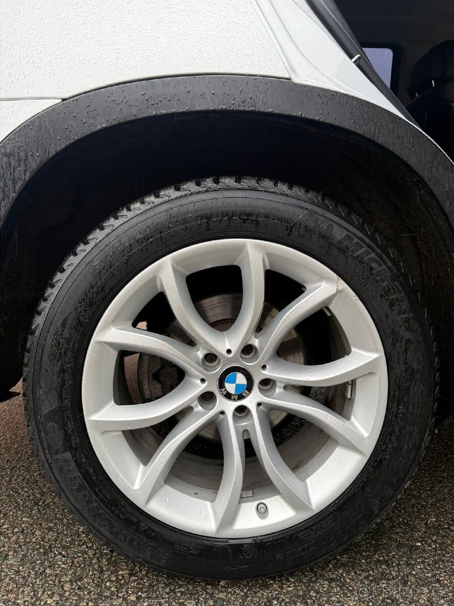 2010 BMW X5 - 17