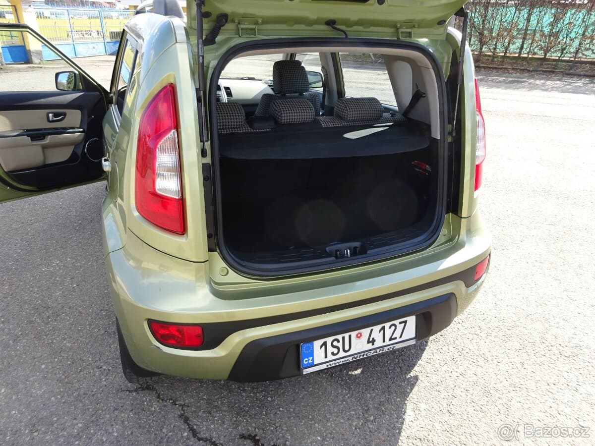 2012 Kia SOUL - 17