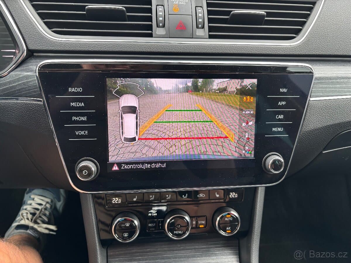 2023 Škoda SUPERB - 17