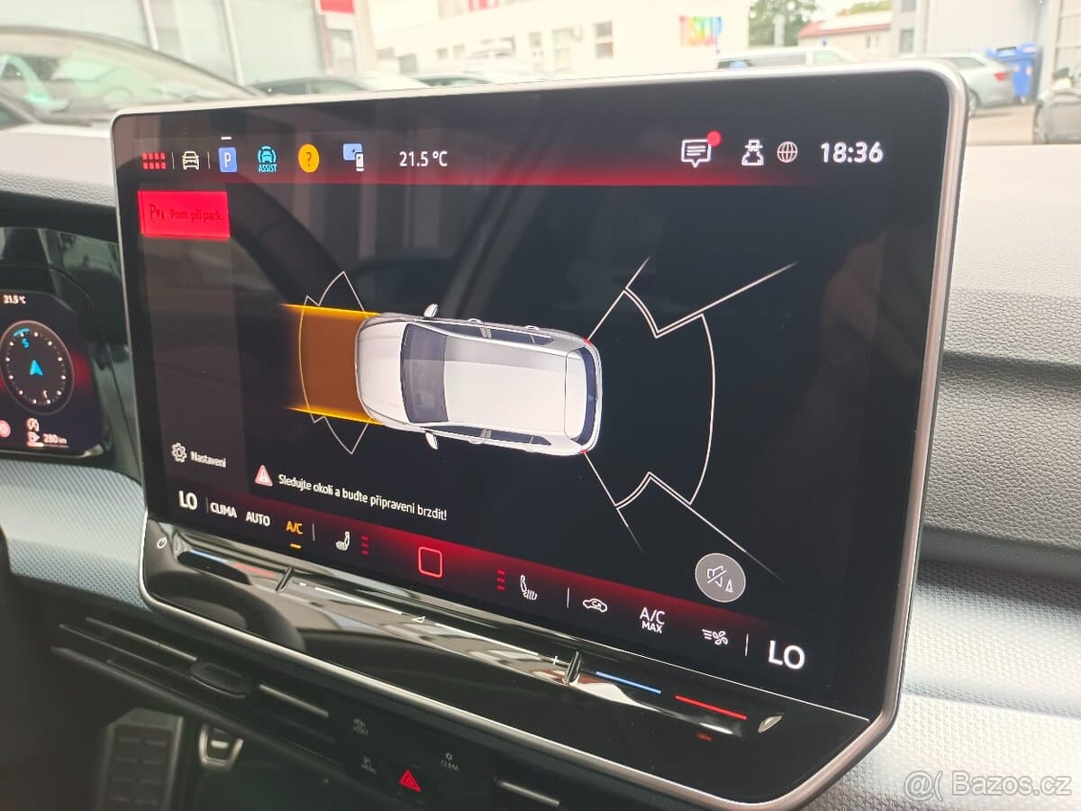 2025 Volkswagen GOLF - 17