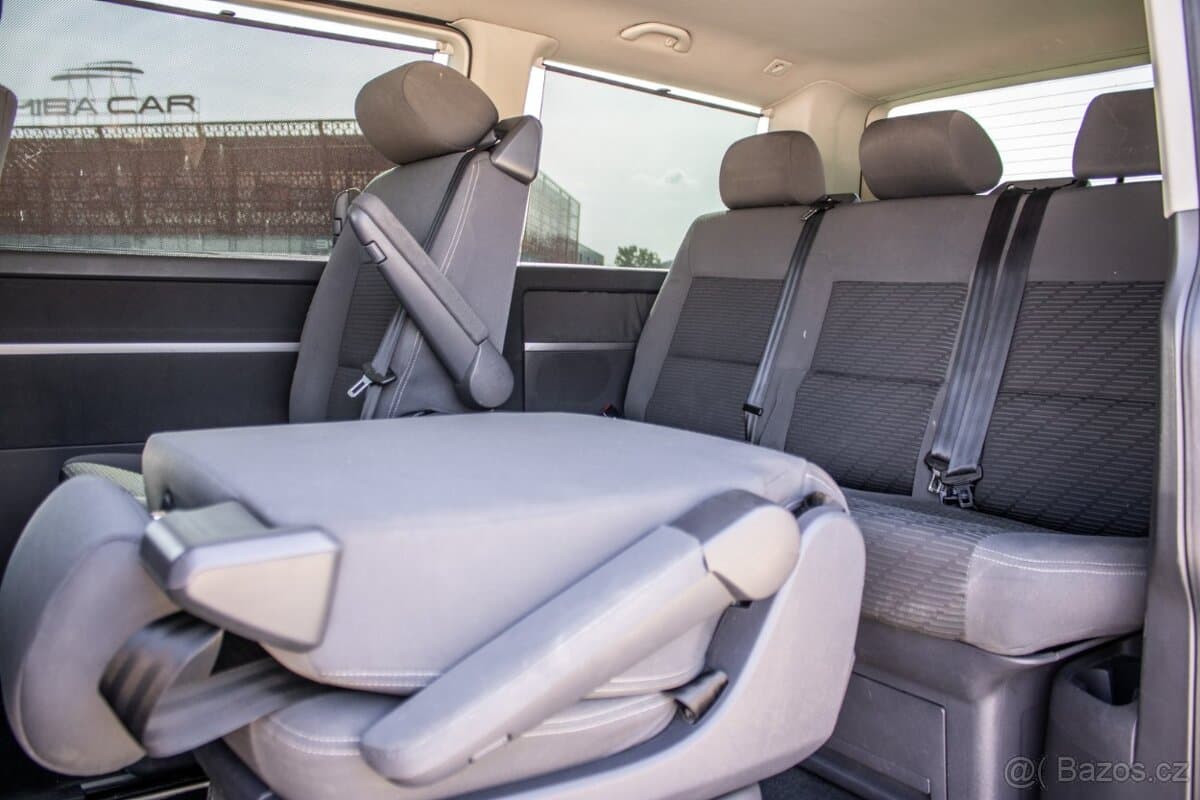 2018 Volkswagen MULTIVAN - 17