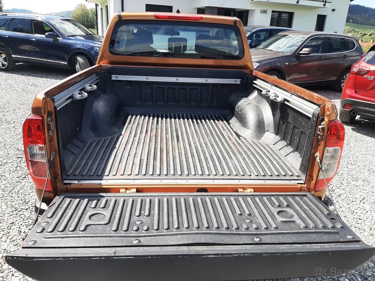 2016 Nissan NAVARA - 17