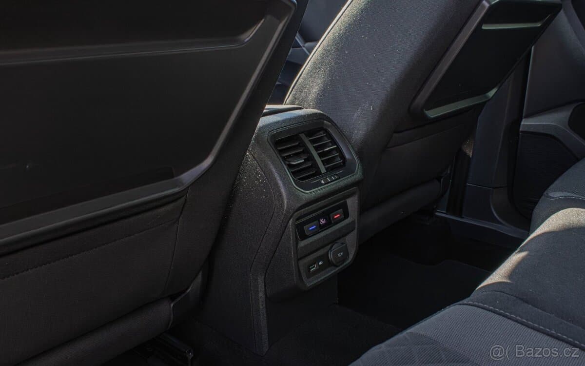 2019 Volkswagen TIGUAN - 17