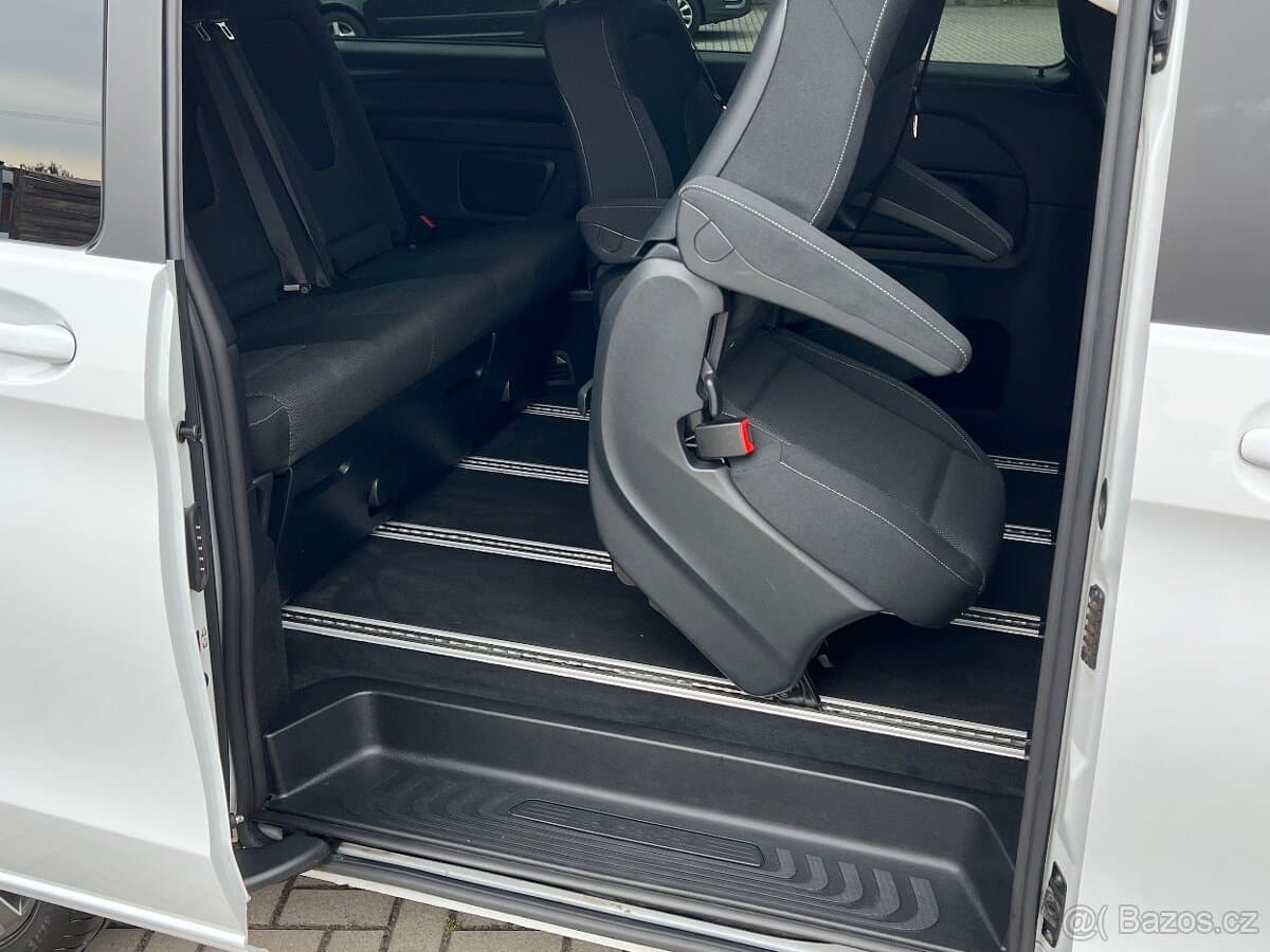 2017 Mercedes-Benz OSTATNÍ - 17