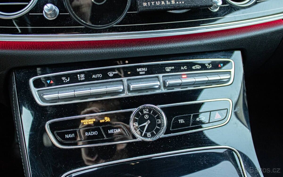 2018 Mercedes-Benz CL-CLASS - 17