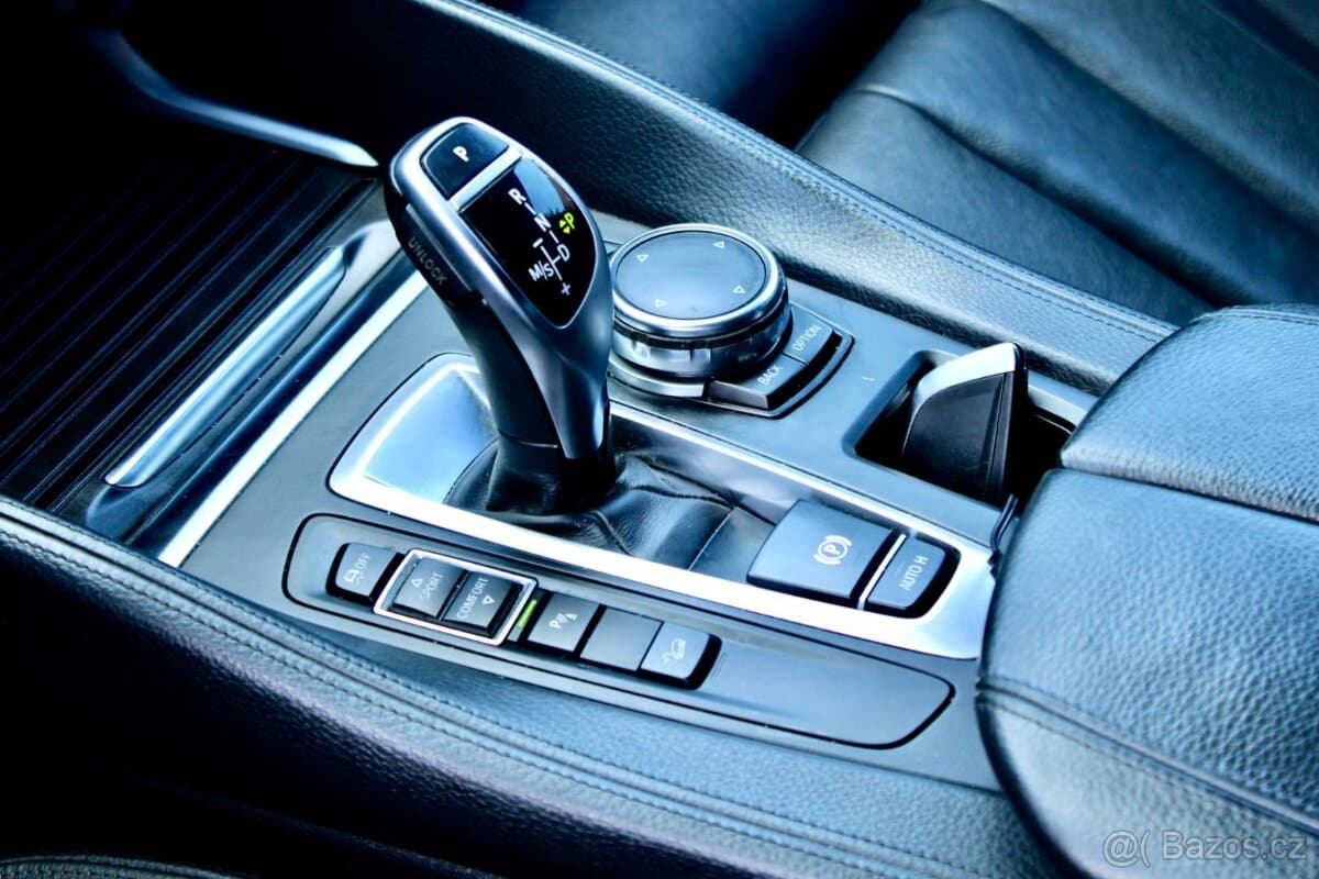 2016 BMW X6 - 17