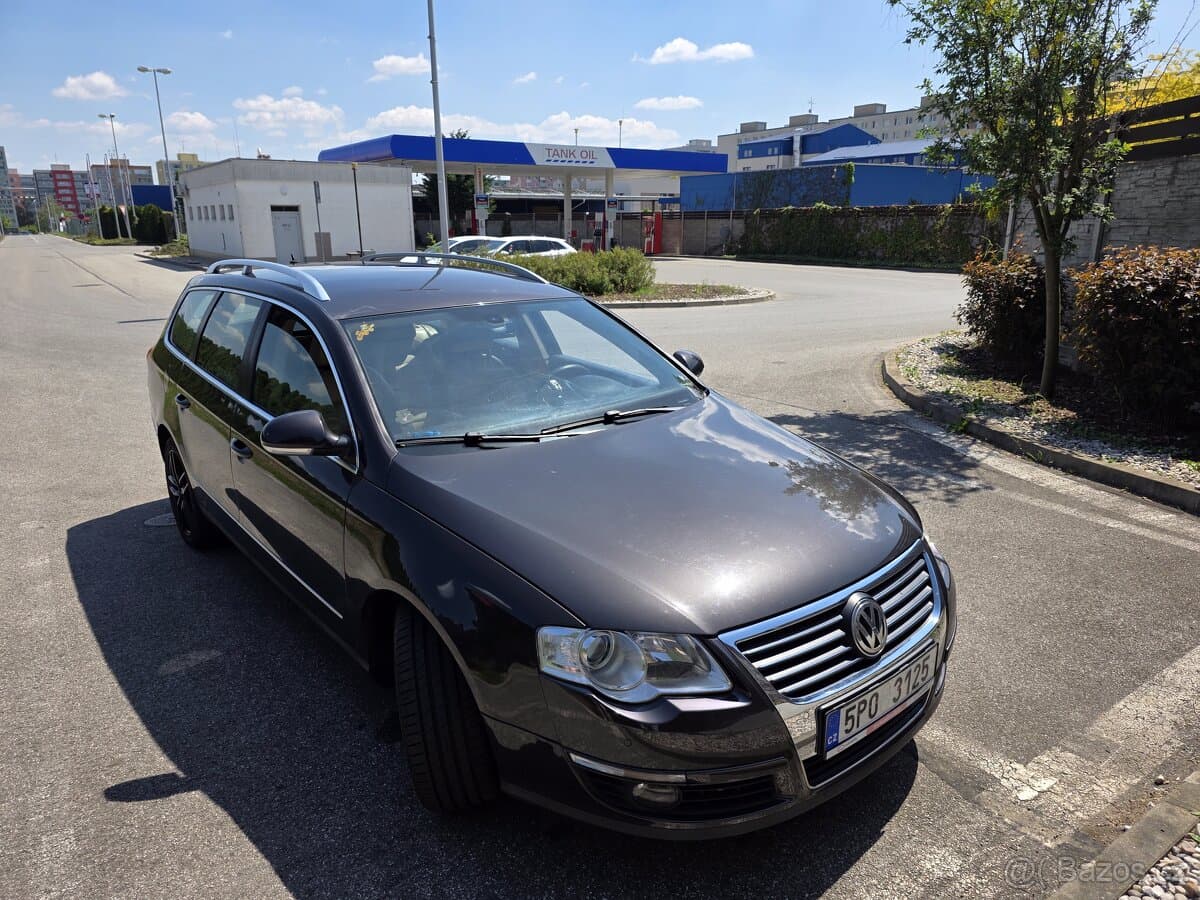 2007 Volkswagen PASSAT - 17