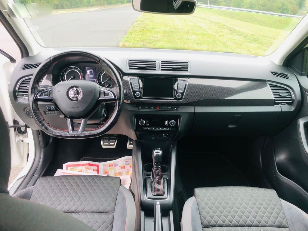 2018 Škoda FABIA - 17