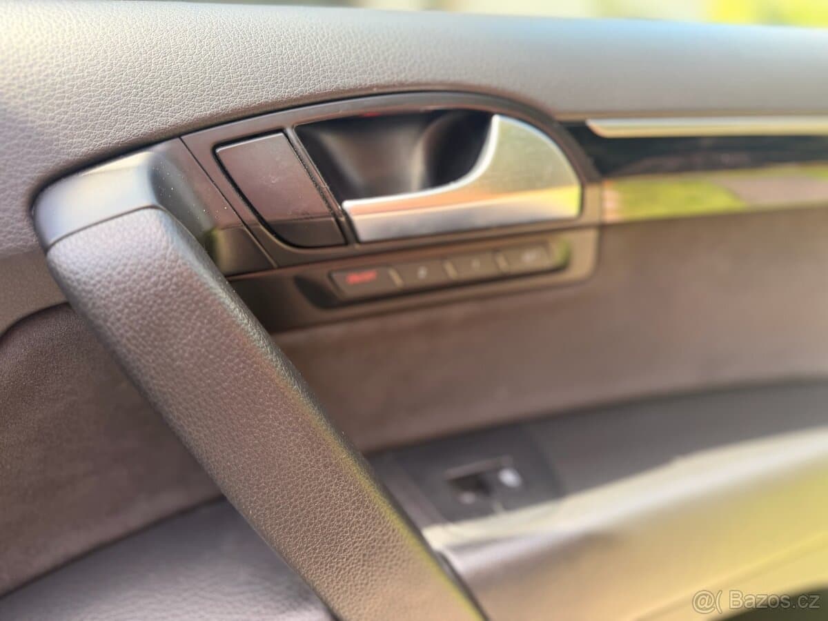 2011 Audi Q7 - 17