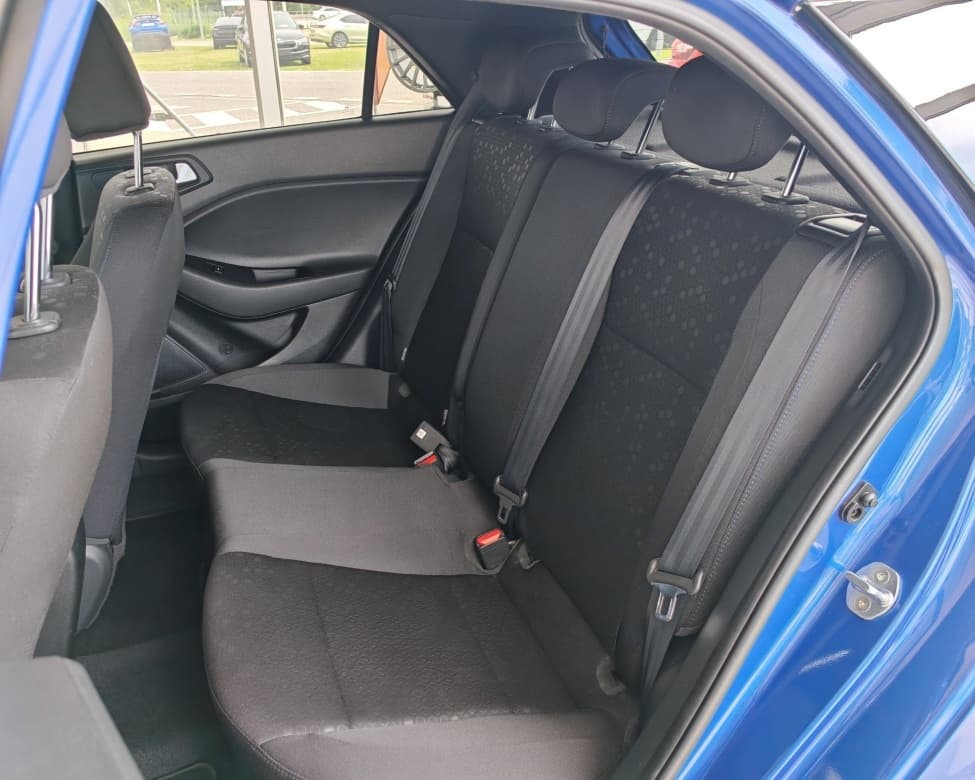 2018 Hyundai i20 - 17