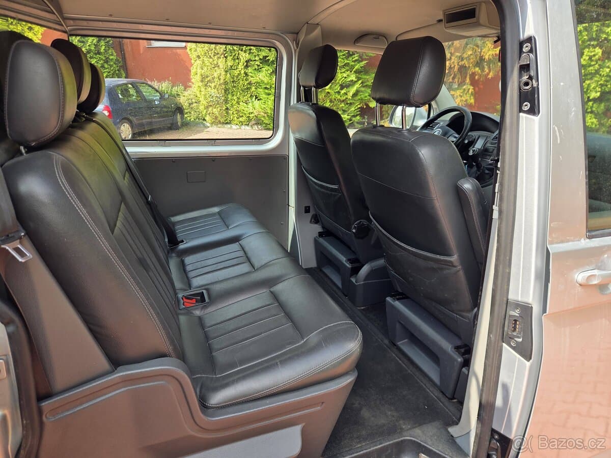 2011 Volkswagen TRANSPORTER - 17