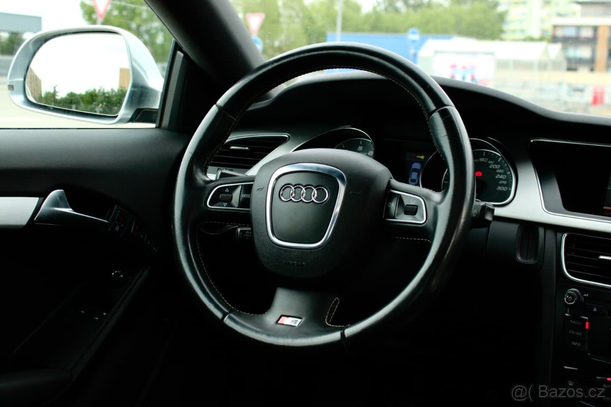 2008 Audi COUPE - 17