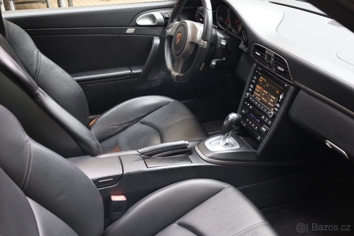 2009 Porsche 911 - 17